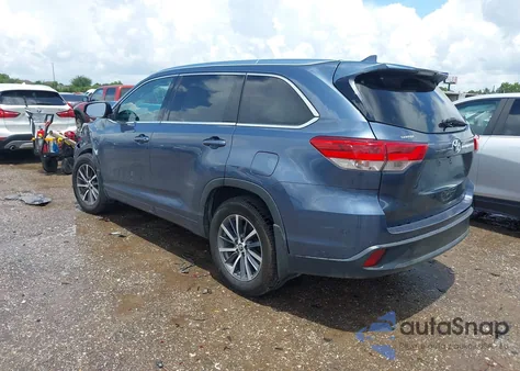 2018 Toyota Highlander Xle from USA, damaged, VIN 5TDJZRFHXJS903220
